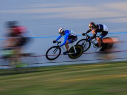 track cyclist sprint